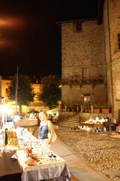 Pianello Val Tidone: mercatini dell'antiquariato 2009